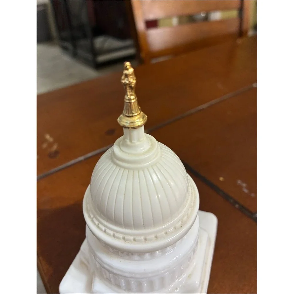 Avon “The Capitol”